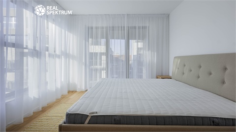 Pronájem bytu 2kk, 63 m² 8