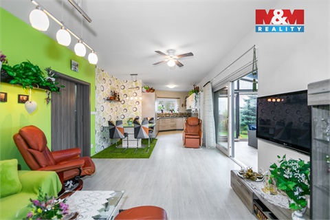 Prodej rodinného domu, 141 m² 2