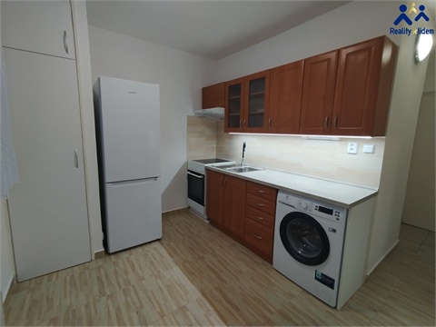 Pronájem bytu 1+1, 33 m² 0