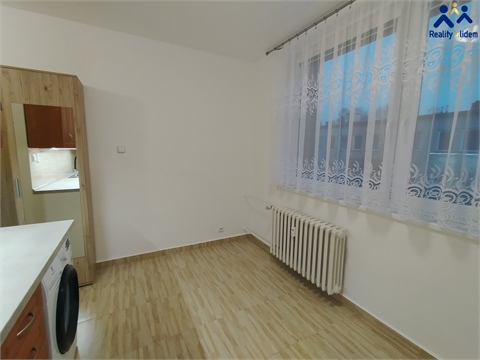 Pronájem bytu 1+1, 33 m² - 8