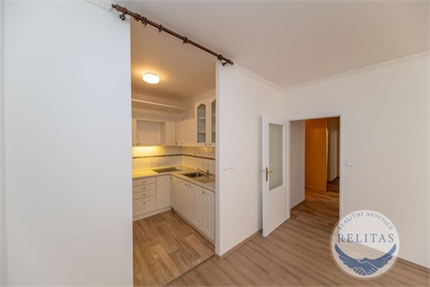 Pronájem bytu 2kk, 49 m² - 2