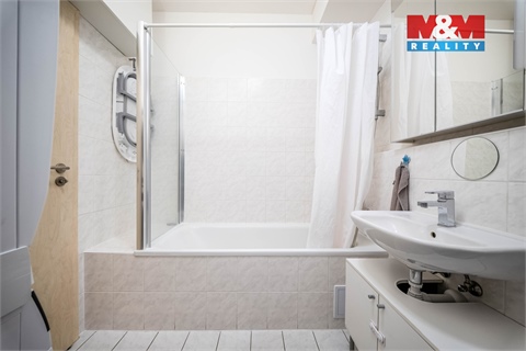 Prodej bytu 2kk, 53 m² - 14