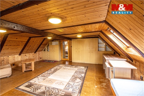 Prodej rodinného domu, 160 m² - 18