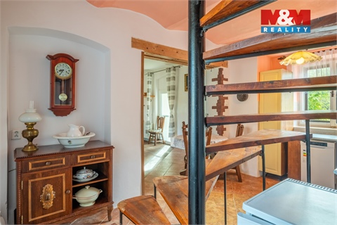 Prodej rodinného domu, 550 m² - 22