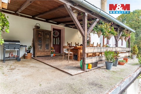 Prodej rodinného domu, 550 m² - 8