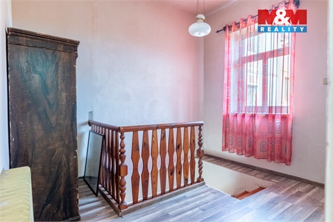 Prodej rodinného domu, 550 m² 26