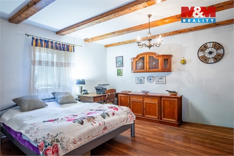 Prodej rodinného domu, 550 m² - 14