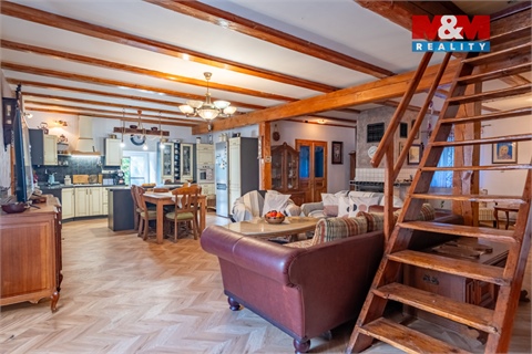 Prodej rodinného domu, 550 m² 6