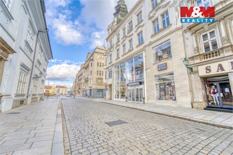 Pronájem restaurace, 456 m² - 18