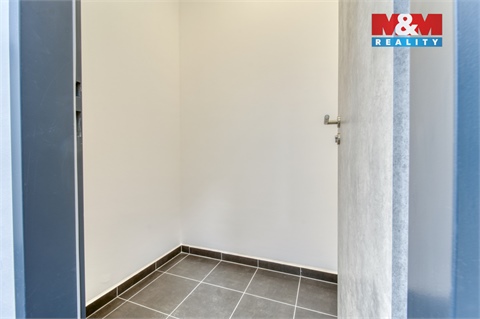 Pronájem bytu 1kk, 35 m² 14