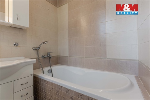 Prodej bytu 3+1, 81 m² 12