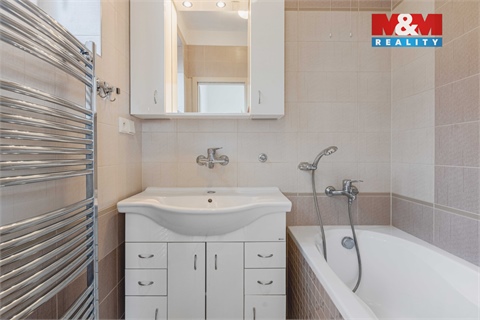 Prodej bytu 3+1, 81 m² - 0