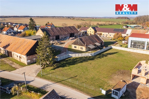 Prodej stavebního pozemku, 1 576 m² 10