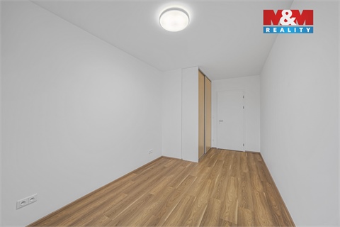 Pronájem bytu 3kk, 74 m² - 4