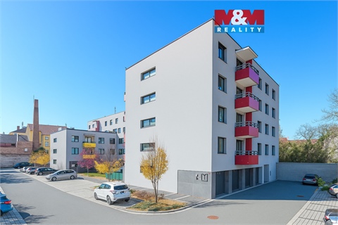 Pronájem bytu 3kk, 74 m² 0