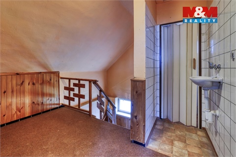 Prodej rodinného domu, 109 m² - 10