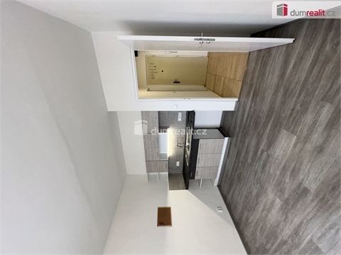 Pronájem bytu 1kk, 20 m² 12