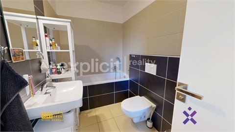 Pronájem bytu 3kk, 73 m² 12