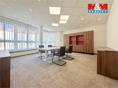Pronájem kanceláře, 70 m² - 2