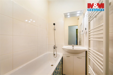 Prodej bytu 2+1, 77 m² - 4