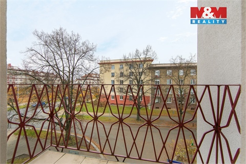 Prodej bytu 2+1, 77 m² 18