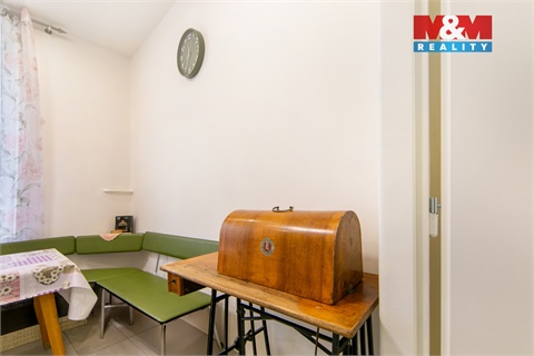 Prodej bytu 2+1, 77 m² - 12