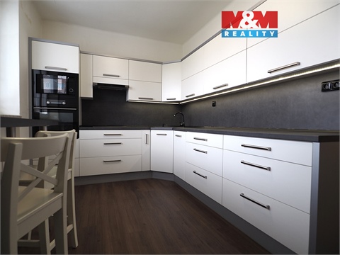 Pronájem bytu 2+1, 64 m² 0