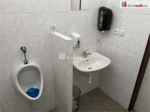 Pronájem kanceláře, 15 m² 18