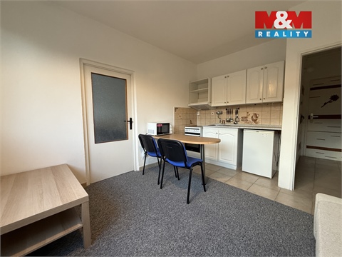 Prodej bytu 1+1, 35 m² 2