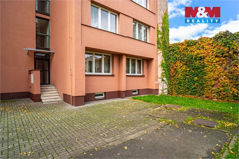 Prodej bytu 2+1, 64 m² 24