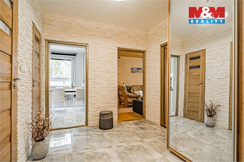 Prodej bytu 2+1, 64 m² 8