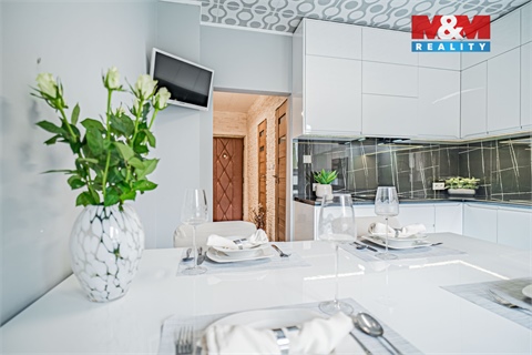 Prodej bytu 2+1, 64 m² - 14