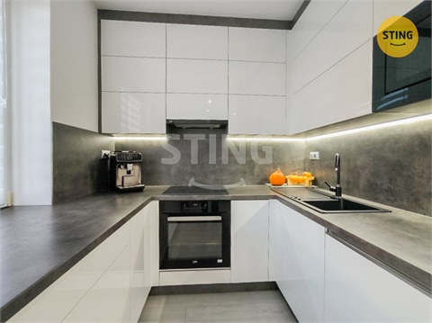 Prodej bytu 3kk, 65 m² 0