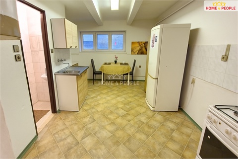 Prodej bytu 1+1, 42 m² 10