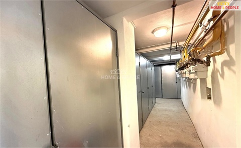 Prodej bytu 1+1, 42 m² 18