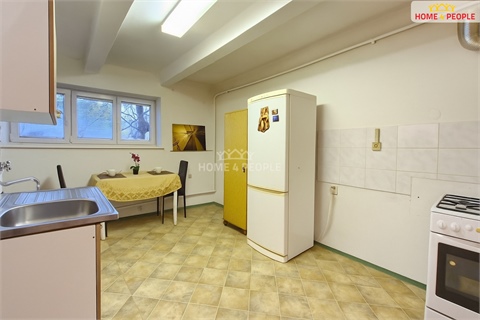 Prodej bytu 1+1, 42 m² - 10