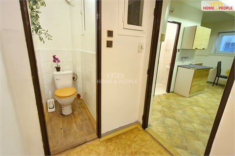 Prodej bytu 1+1, 42 m² 6