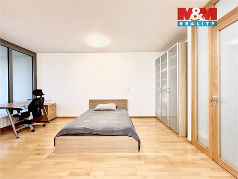 Pronájem bytu 1kk, 52 m² 2