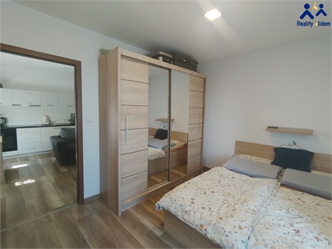 Pronájem bytu 2kk, 44 m² - 2