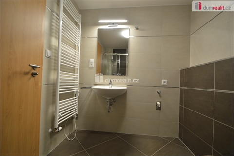 Pronájem bytu 2kk, 56 m² - 16