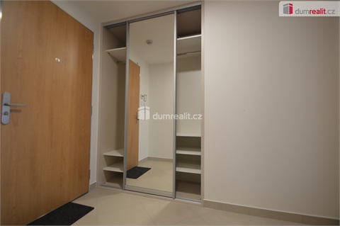 Pronájem bytu 2kk, 56 m² - 14