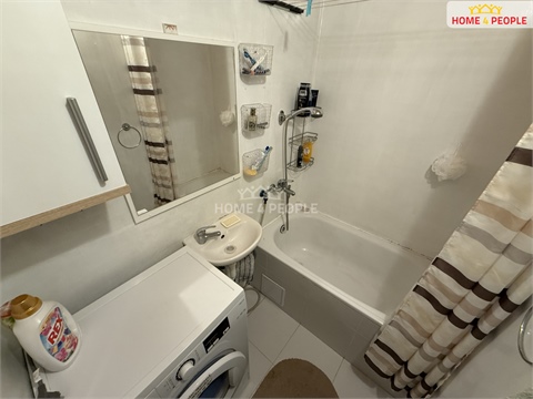 Pronájem bytu 3kk, 45 m² - 28