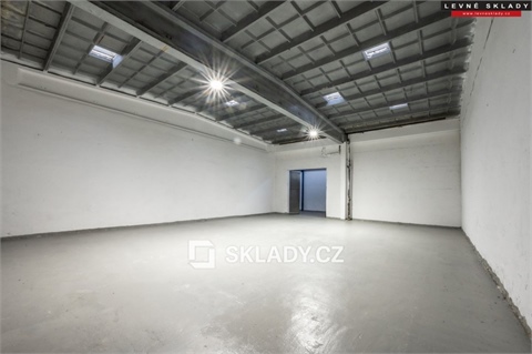Pronájem skladu / haly, 90 m² 0