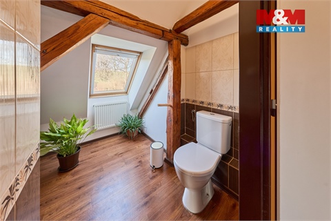 Prodej rodinného domu, 196 m² 26