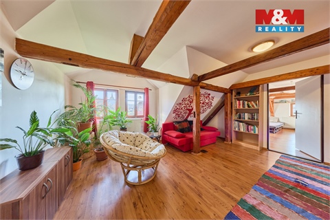 Prodej rodinného domu, 196 m² - 24