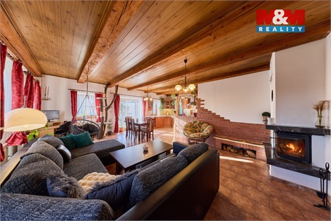 Prodej rodinného domu, 196 m² - 0