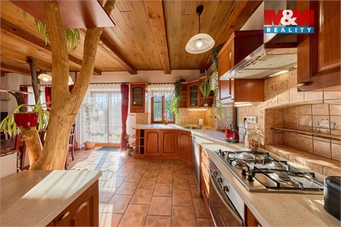 Prodej rodinného domu, 196 m² 12