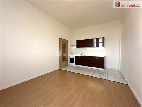 Pronájem bytu 2kk, 35 m² 0