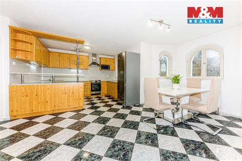 Prodej rodinného domu, 145 m² - 2