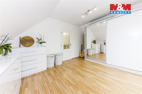 Prodej rodinného domu, 145 m² 16